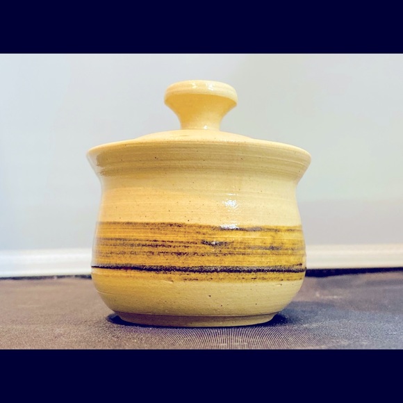 Vintage Signed Hand Made Honey Jar - Picture 2 of 9